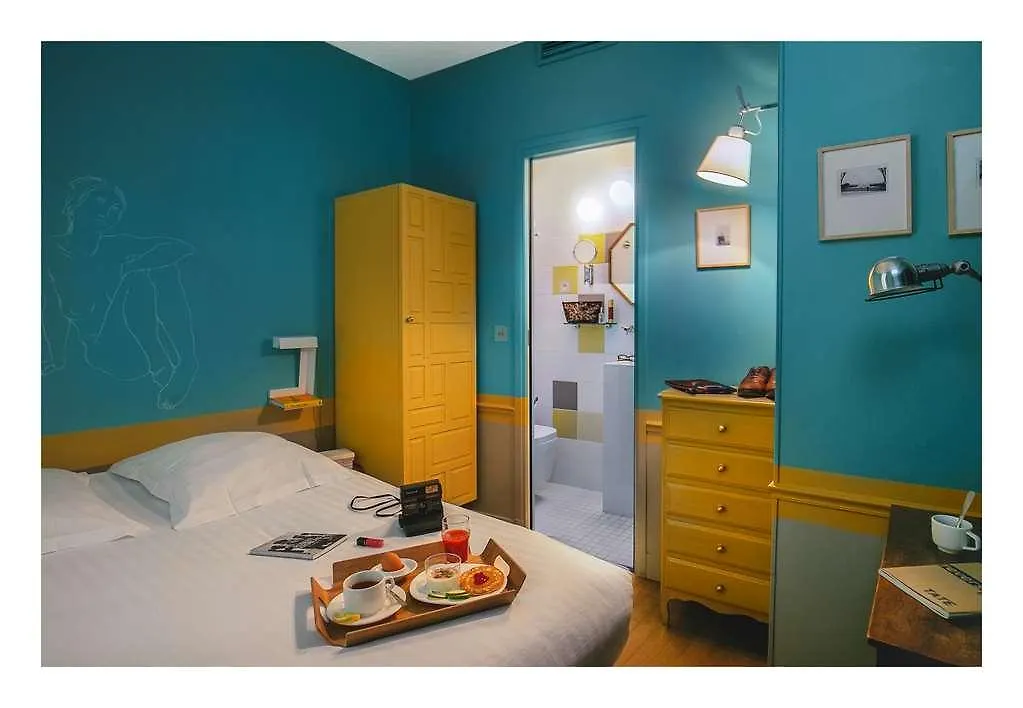 Hotel Crayon Paryż 3*,